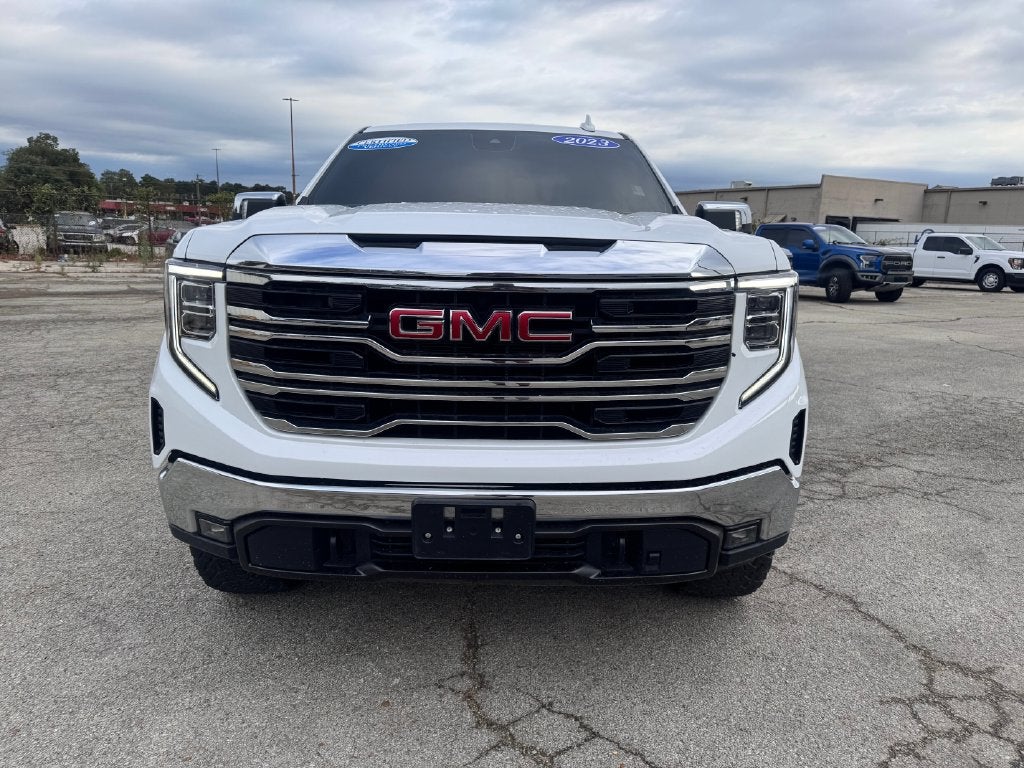 2023 GMC Sierra 1500 SLT