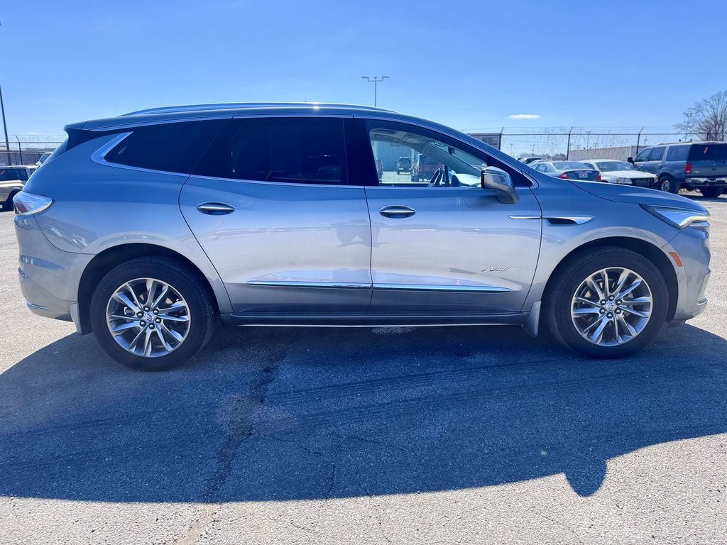 2023 Buick Enclave Avenir