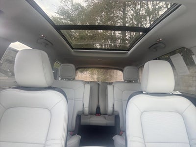2027 Lincoln Aviator Premiere