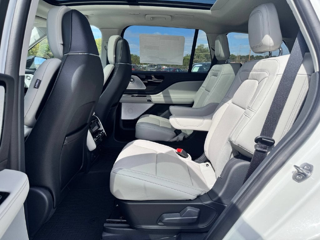 2027 Lincoln Aviator Reserve
