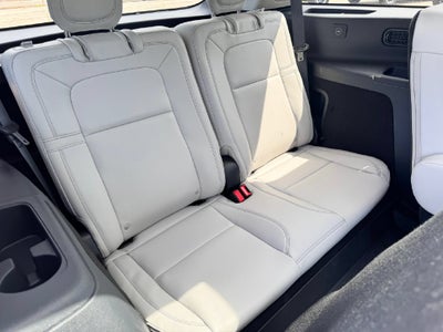 2027 Lincoln Aviator Reserve