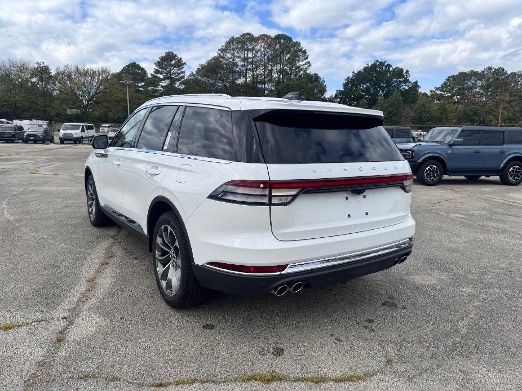 2027 Lincoln Aviator Reserve Premium