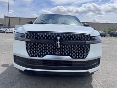 2026 Lincoln Navigator L Reserve