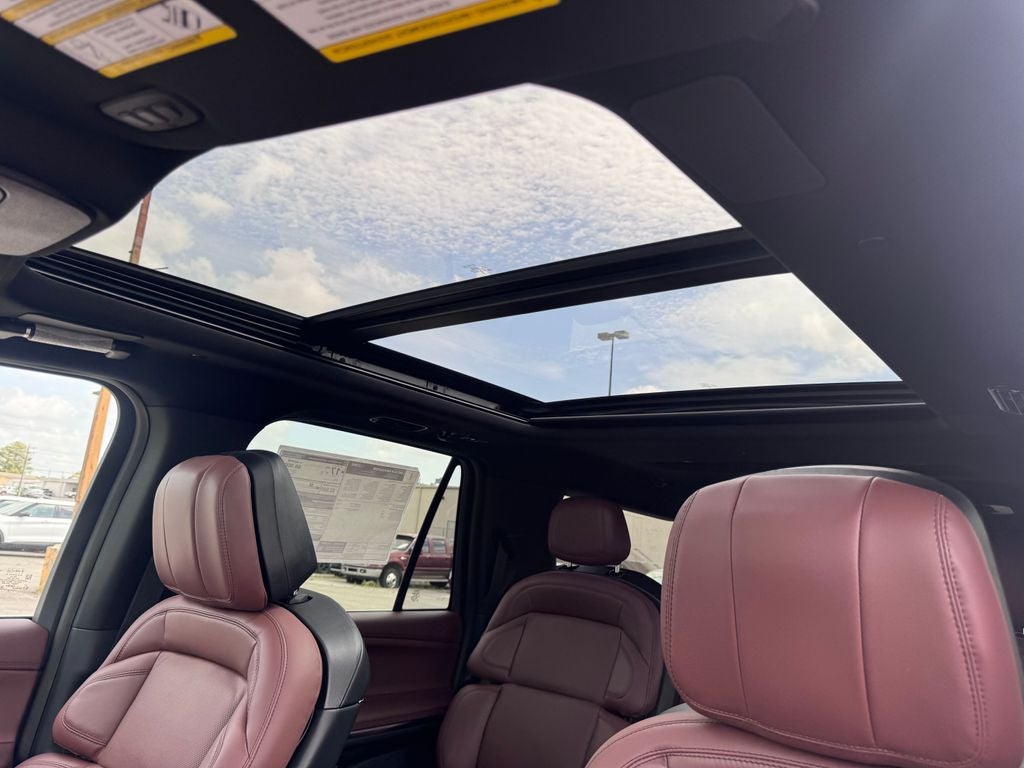 2026 Lincoln Navigator L Reserve
