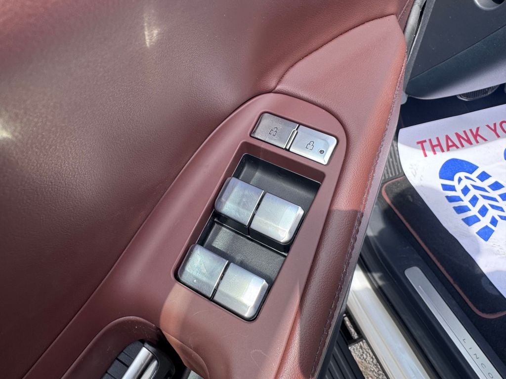 2026 Lincoln Navigator L Reserve