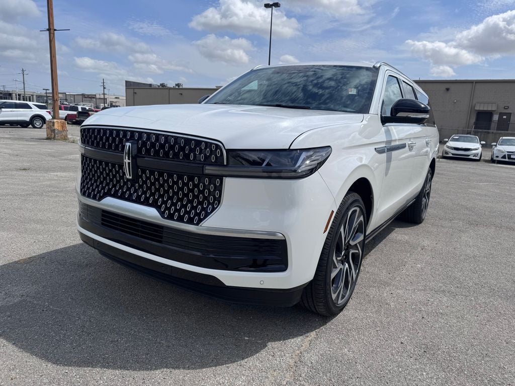 2026 Lincoln Navigator L Reserve