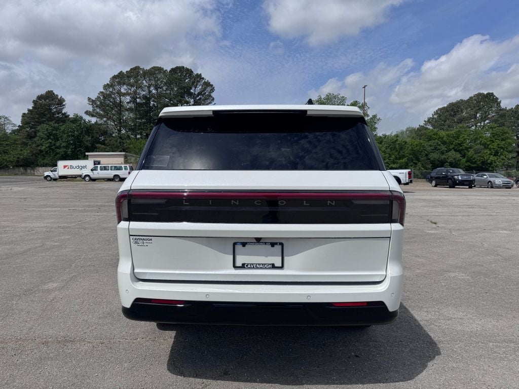 2026 Lincoln Navigator L Reserve