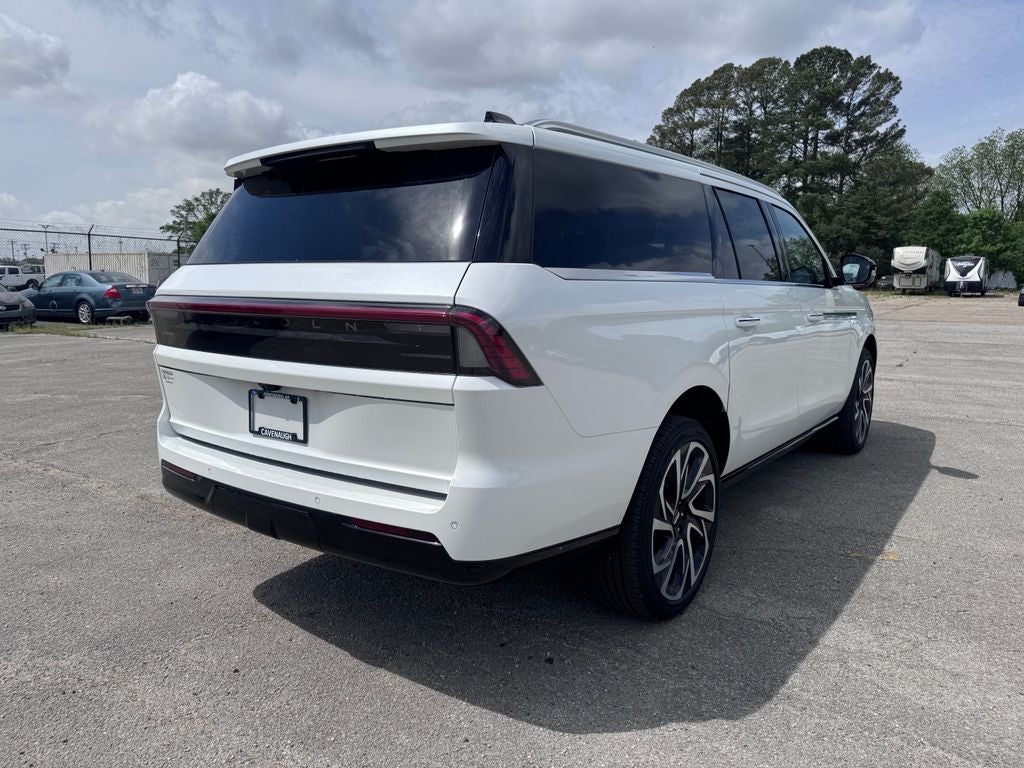 2026 Lincoln Navigator L Reserve