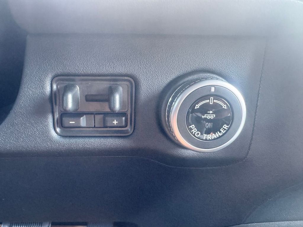 2027 Lincoln Navigator L Reserve
