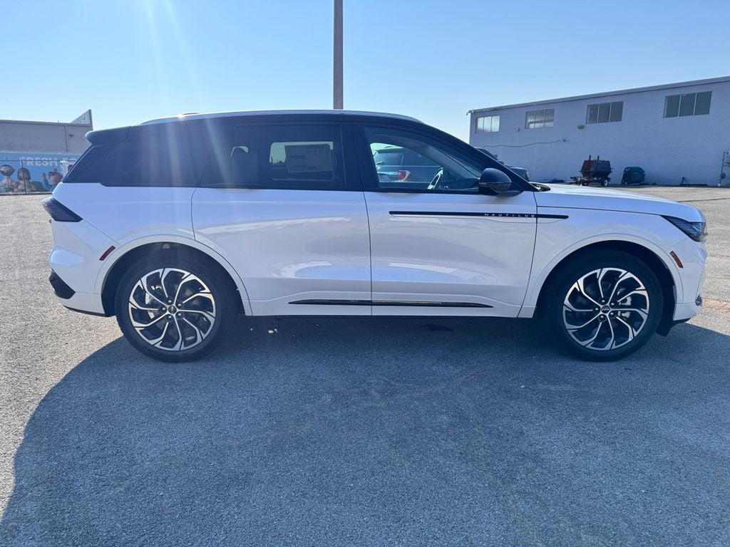 2026 Lincoln Nautilus Reserve