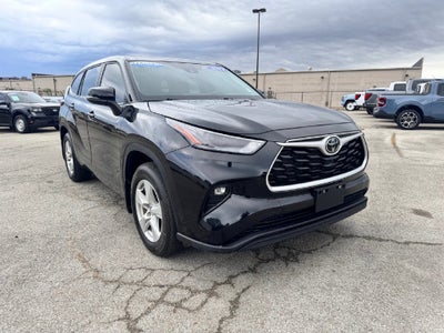 2023 Toyota Highlander LE