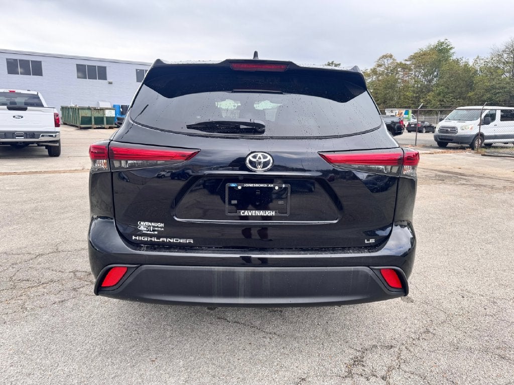 2023 Toyota Highlander LE