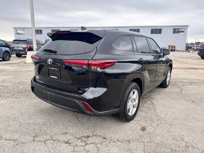 2023 Toyota Highlander LE