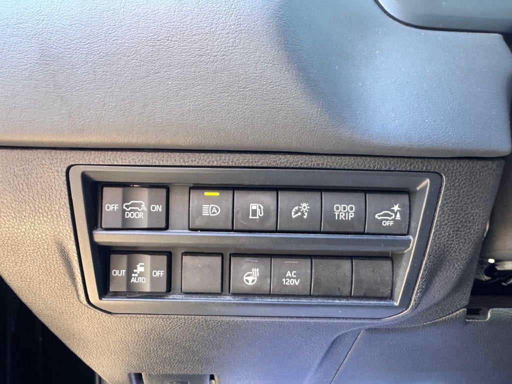 2024 Toyota Sequoia Platinum