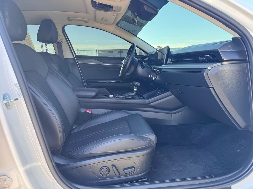 2026 Kia K5 EX