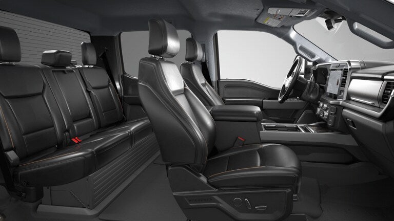 2026 Ford Super Duty F-350® Lariat®