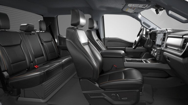 2026 Ford Super Duty F-350® Lariat®