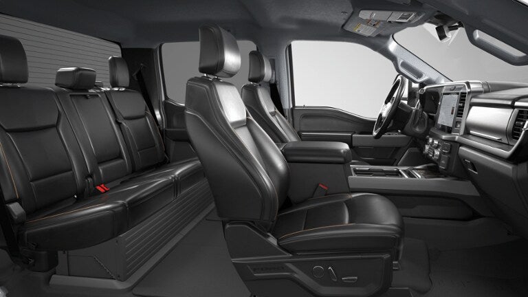 2026 Ford Super Duty F-350® Lariat®