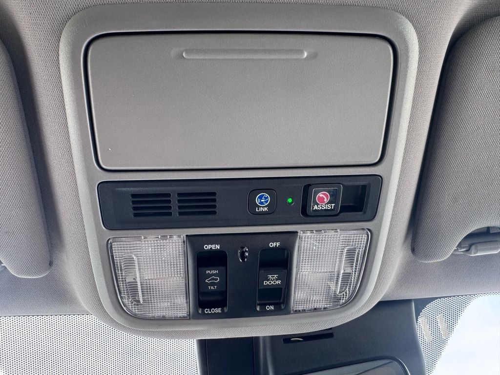 2022 Honda Pilot Touring 7 Passenger