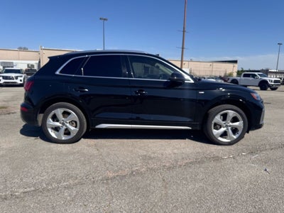 2022 Audi Q5 45 S line Premium quattro
