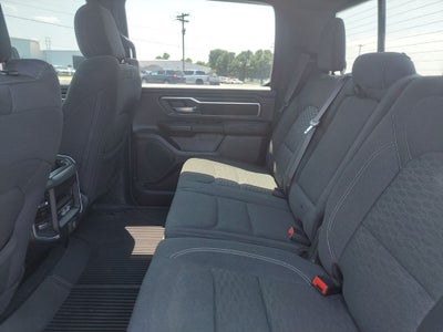 2025 RAM 1500 Big Horn Crew Cab 4x4 5'7' Box
