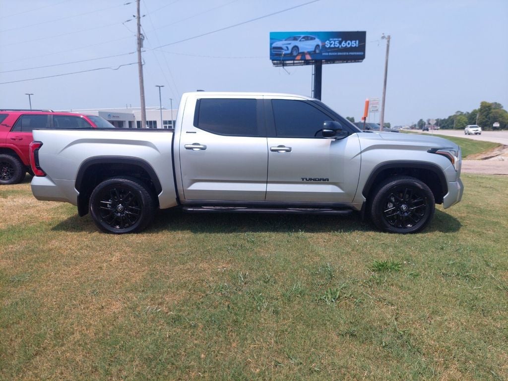 2025 Toyota Tundra SR5