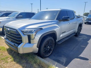 2025 Toyota Tundra 4WD SR5