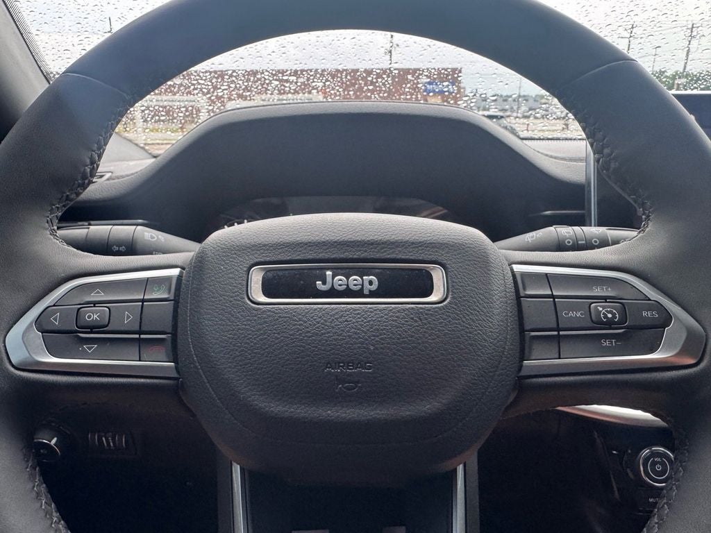2023 Jeep Compass Latitude Lux