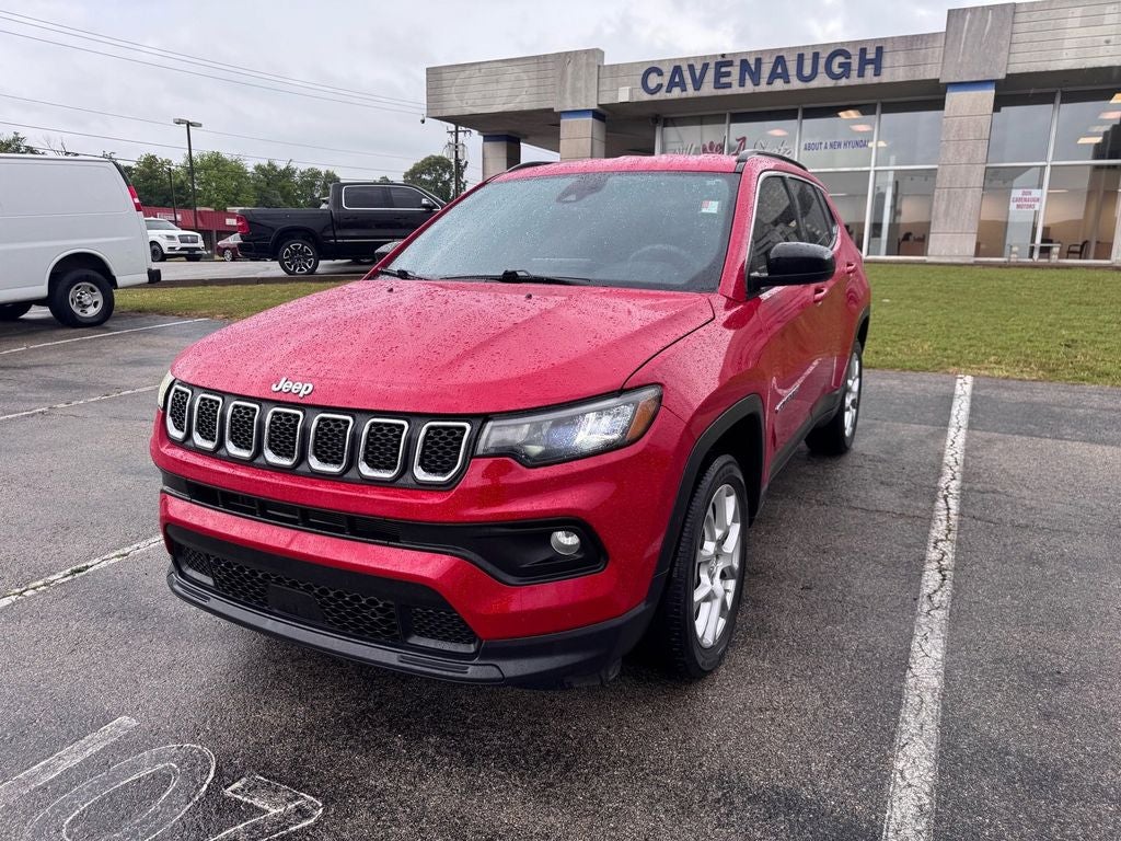 2023 Jeep Compass Latitude Lux